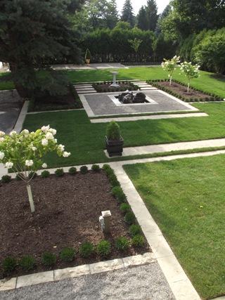 Niagara on the Lake (Formal Entrance)